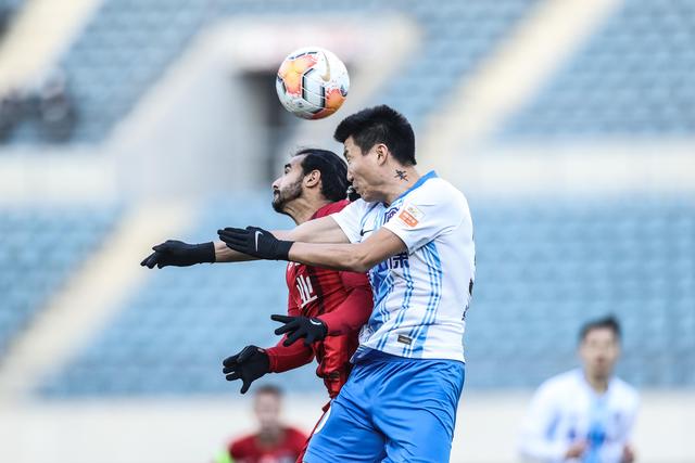 詹姆斯28+12杜兰特22分 湖人负太阳被勇士超越